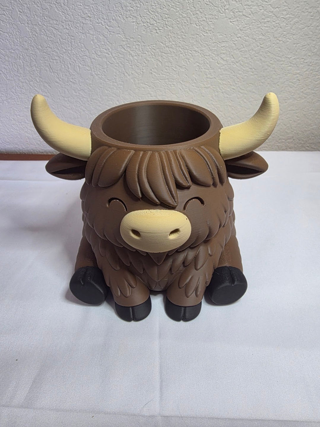 JNS 3D Hiland cow planter